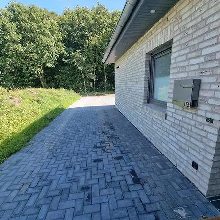 Am Bernsteinsee * Wiefelstede